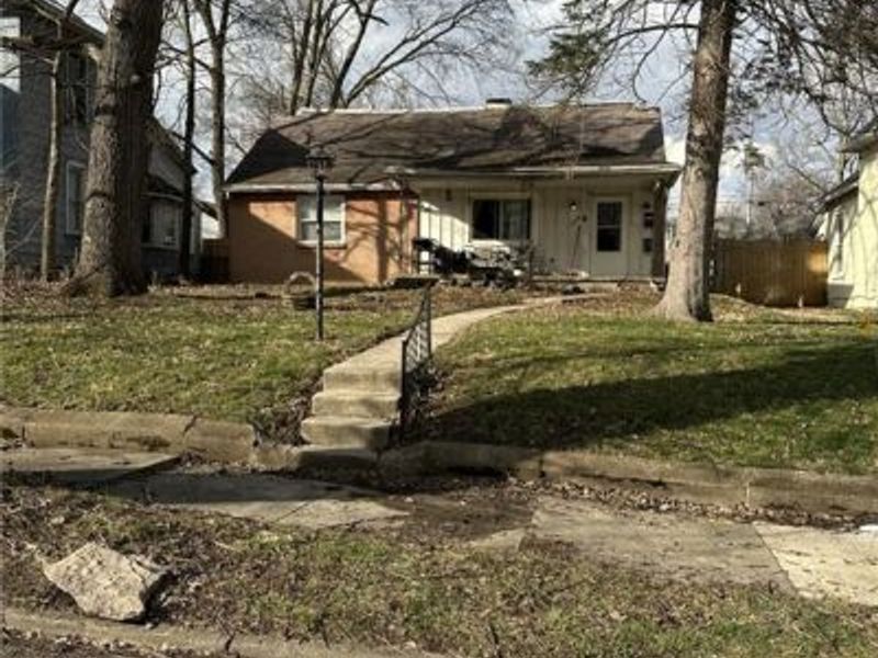 1124 W Mulberry Street, Springfield, OH 45506 Photo 2