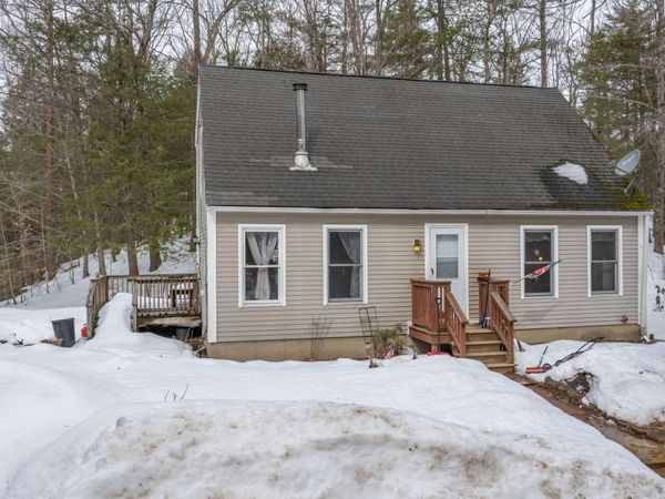 248 Cooper Hill Road, Nottingham, NH 03290
