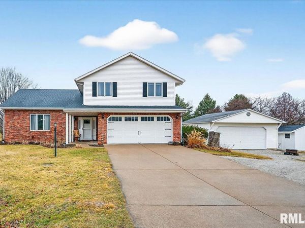 1009 HIGHLAND Court, Metamora, IL 61548