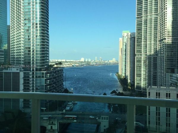 31 SE 5th St, Unit 2206, Miami, FL 33131