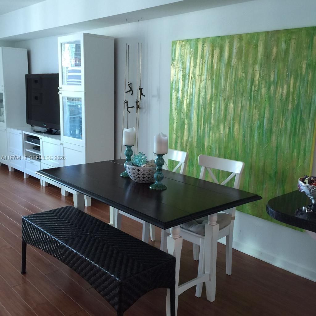 31 SE 5th St, Unit 2206, Miami, FL 33131 Photo