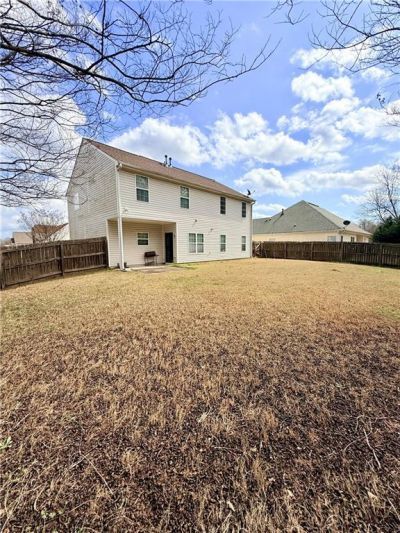 7476 Ledgestone Lane, Riverdale, GA 30274 Main Photo