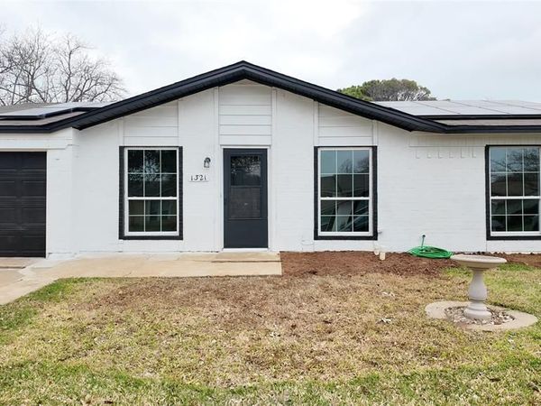 1321 Palisades Drive , Lewisville, TX 75067