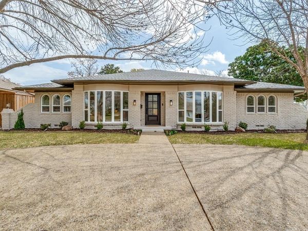 9406 Arborhill Drive , Dallas, TX 75243