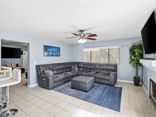 2661 Churchill Circle , Henderson, NV 89074