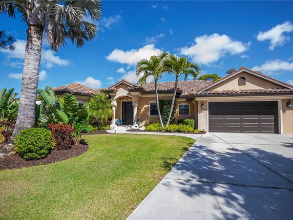 612 BARCELONA AVENUE, VENICE, FL 34285