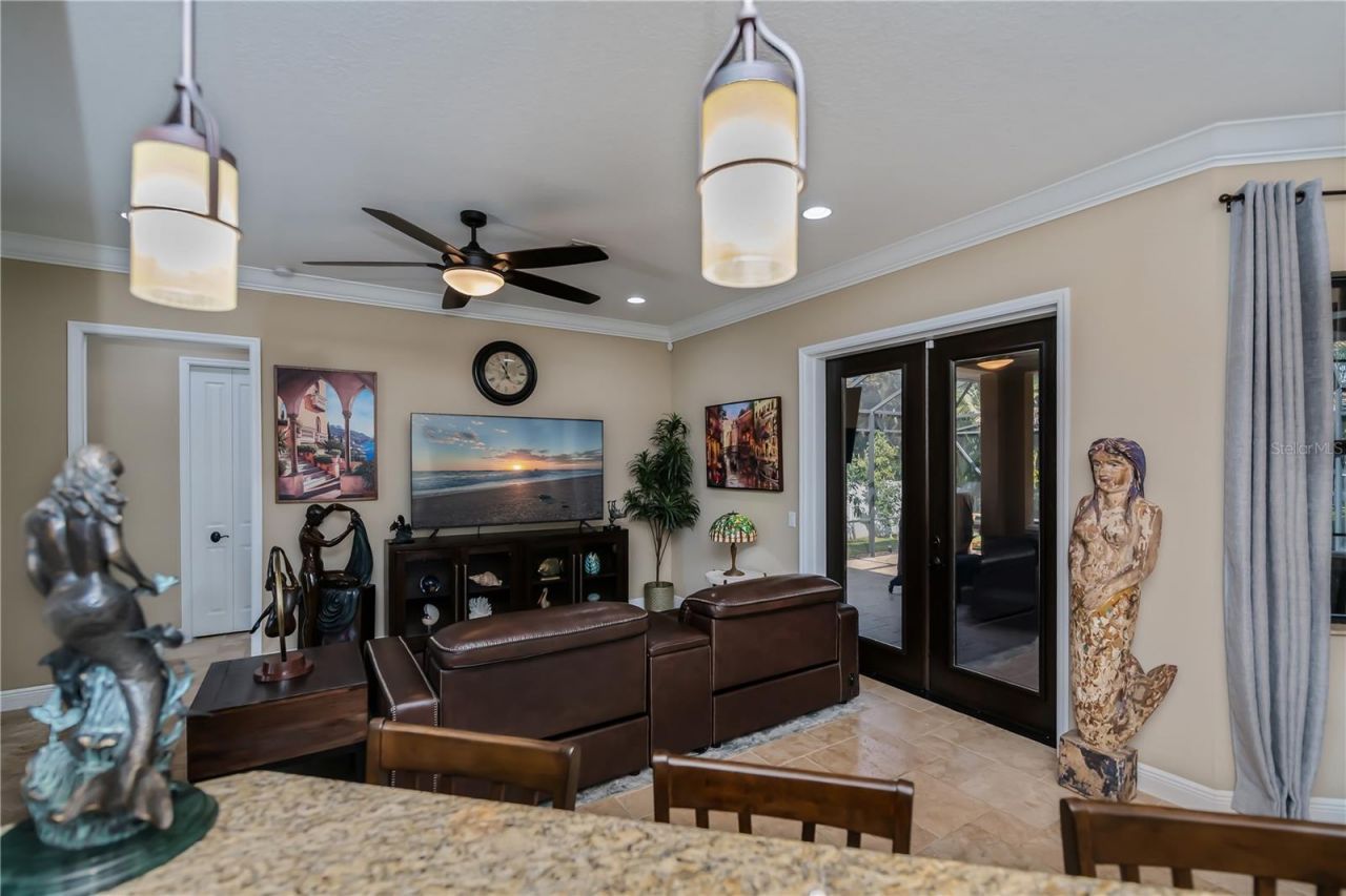 612 Barcelona Avenue, Venice, FL 34285 Photo