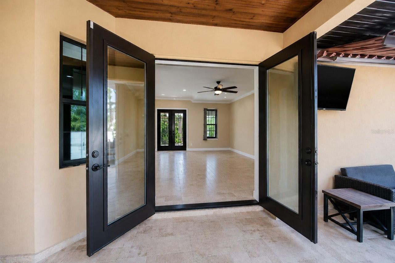 612 Barcelona Avenue, Venice, FL 34285 Photo