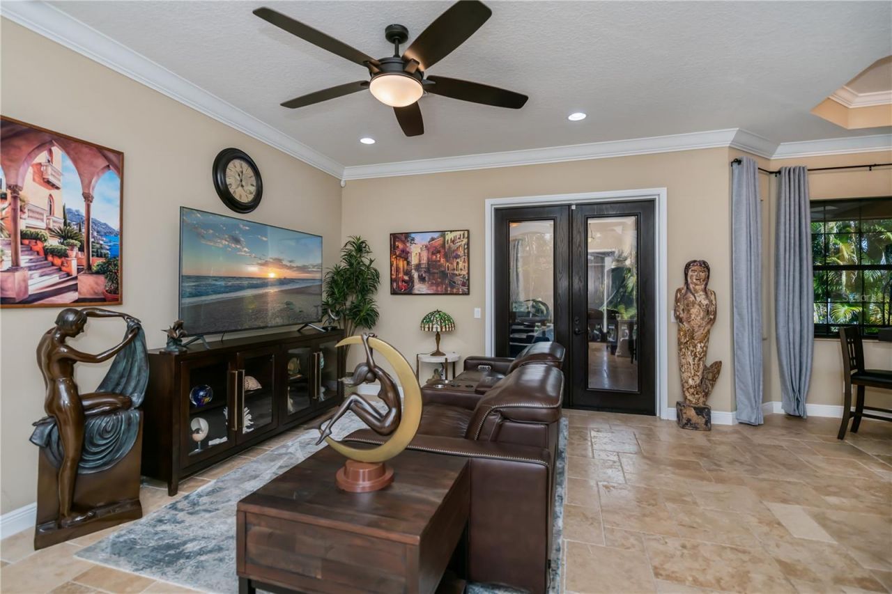 612 Barcelona Avenue, Venice, FL 34285 Photo