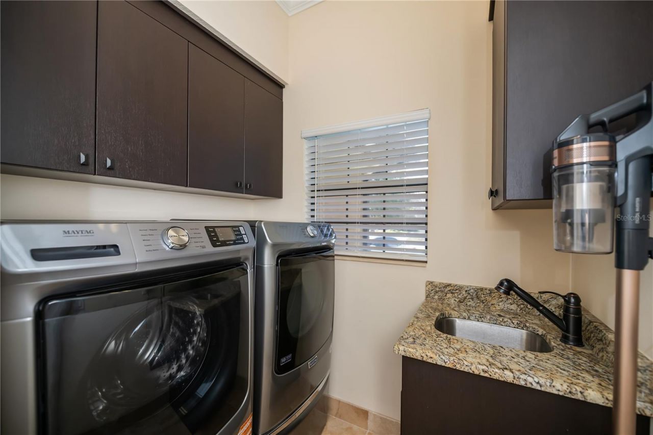 612 Barcelona Avenue, Venice, FL 34285 Photo