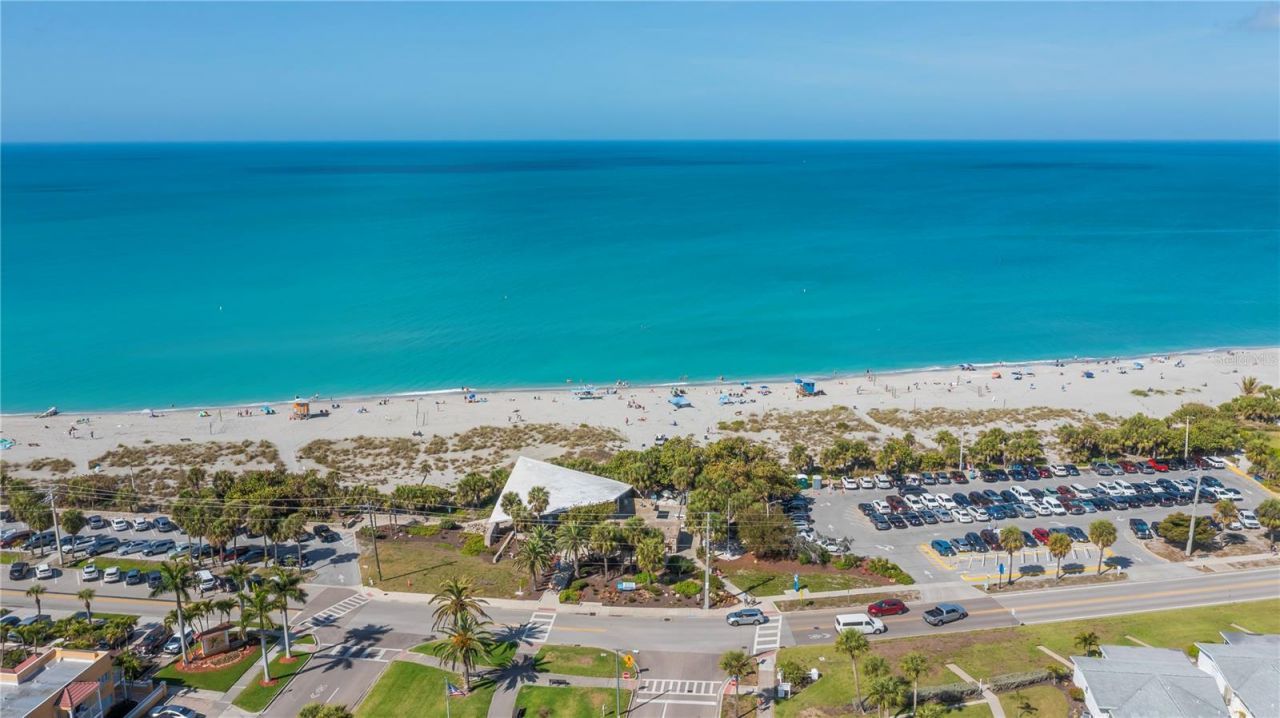 612 Barcelona Avenue, Venice, FL 34285 Photo