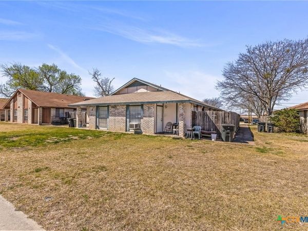 2105 Robert E Lee Drive, Killeen, TX 76543