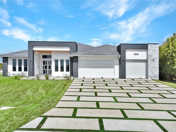 2029 SW 41st ST, CAPE CORAL, FL 33914