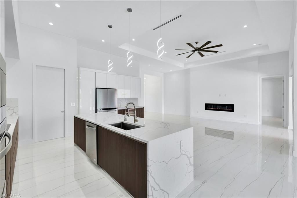 2029 SW 41st St, Cape Coral, FL 33914 Photo