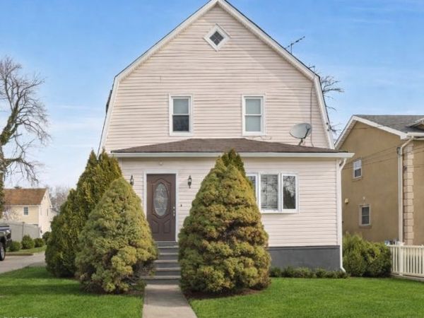 73 Fairview Ave, Teaneck, NJ 07666