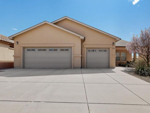 2824 Walsh Loop SE, Rio Rancho, NM 87124