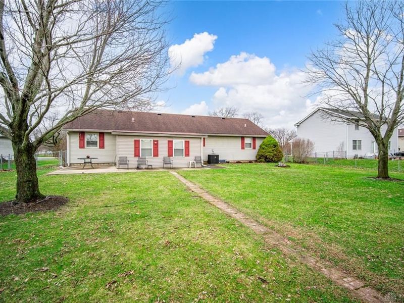 650 Beachler Drive, Carlisle, OH 45005 Photo 7