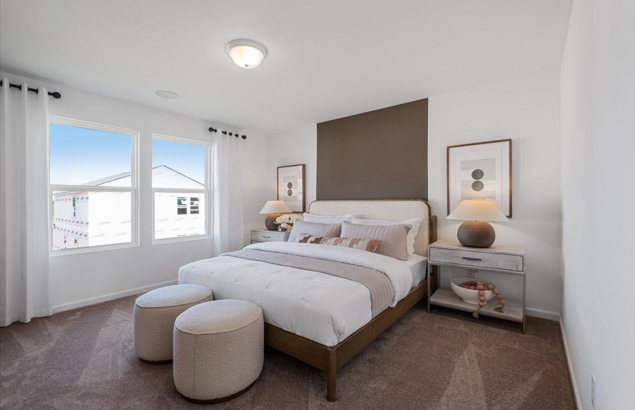 883 Meadowbrook Lane Photo 7