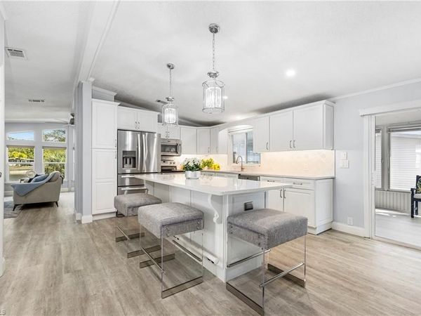 113 Oceans BLVD , Unit 113, NAPLES, FL 34104