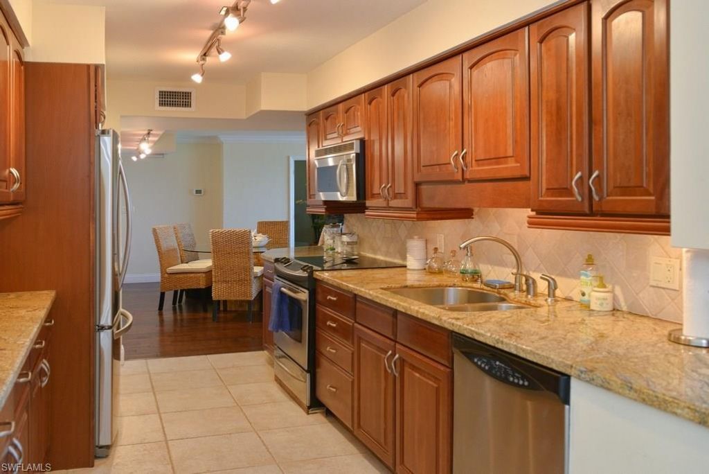 4001 Gulf Shore Blvd N, Unit 707, Naples, FL 34103 Photo