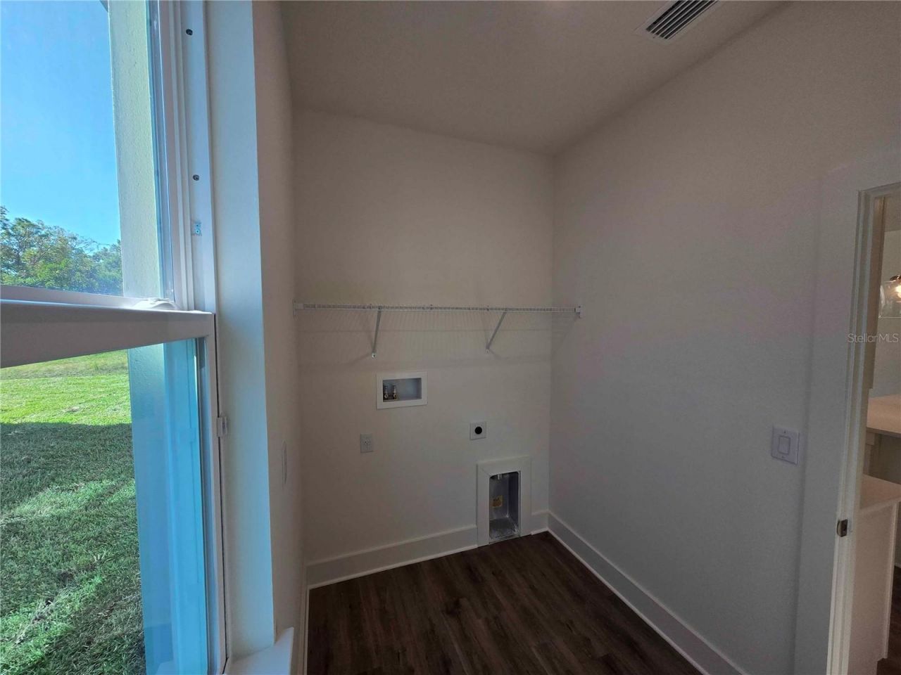 3352 Daybreak Run Loop, Spring Hill, FL 34609 Photo