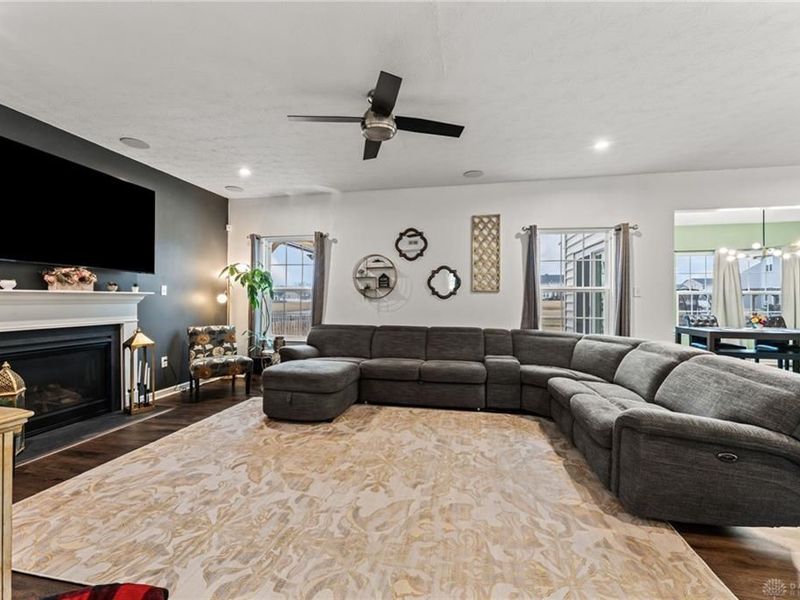 6294 Willow Oak Drive, Tipp City, OH 45371 Photo 13