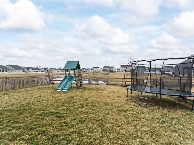 6294 Willow Oak Drive, Tipp City, OH 45371 Photo 70