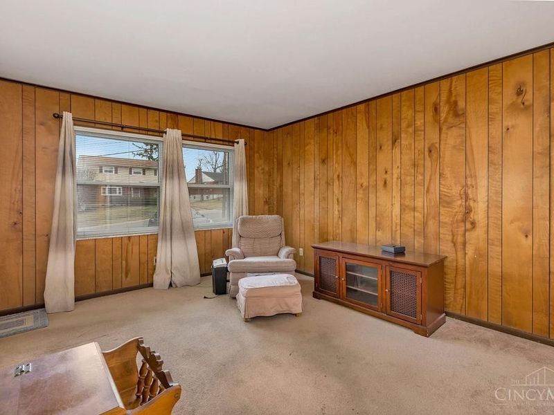 9369 Ranchill Drive, Cincinnati, OH 45231 Photo 13