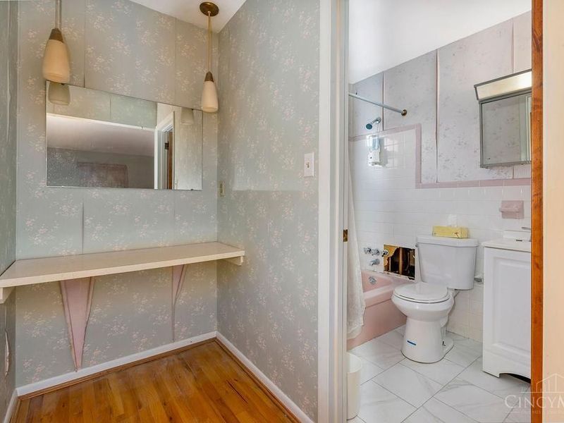 9369 Ranchill Drive, Cincinnati, OH 45231 Photo 21