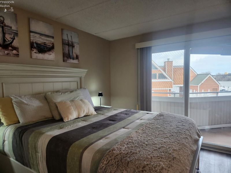 30 Marina Point Dr., Sandusky, OH 44870 Photo 15