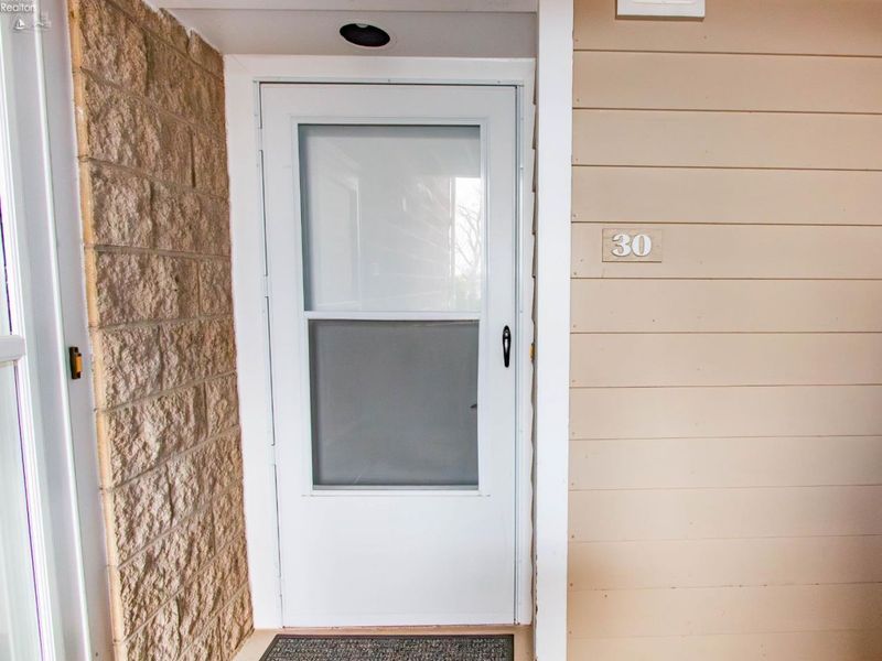 30 Marina Point Dr., Sandusky, OH 44870 Photo 3