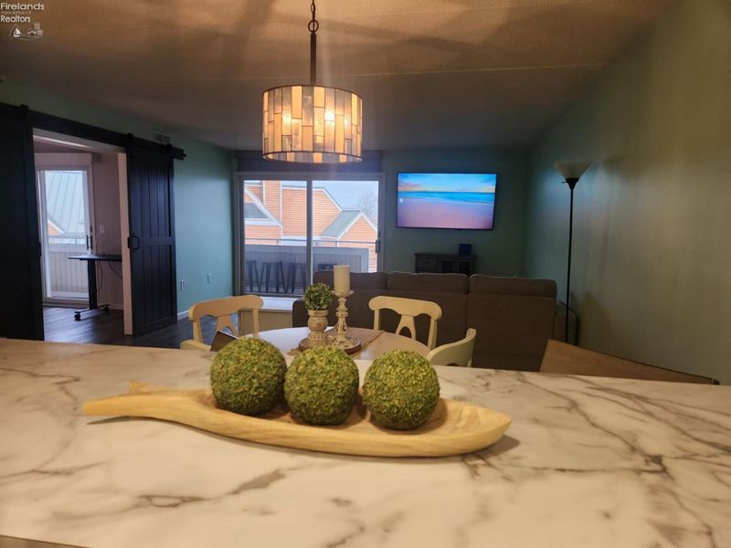 30 Marina Point Dr., Sandusky, OH 44870 Photo 8