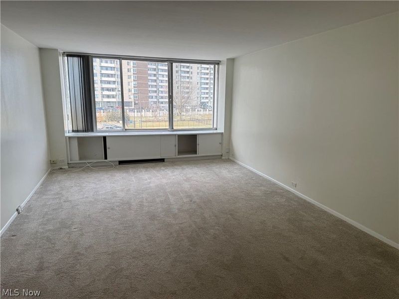 12700 Lake Avenue, Lakewood, OH 44107 Photo 9