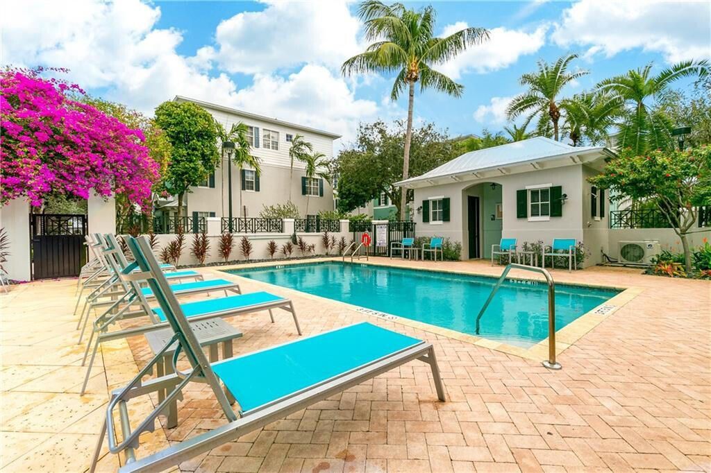 329 W Mallory Circle, Delray Beach, FL 33483 Photo