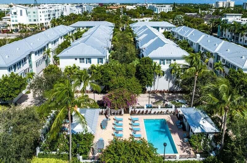 329 W Mallory Circle, Delray Beach, FL 33483 Photo