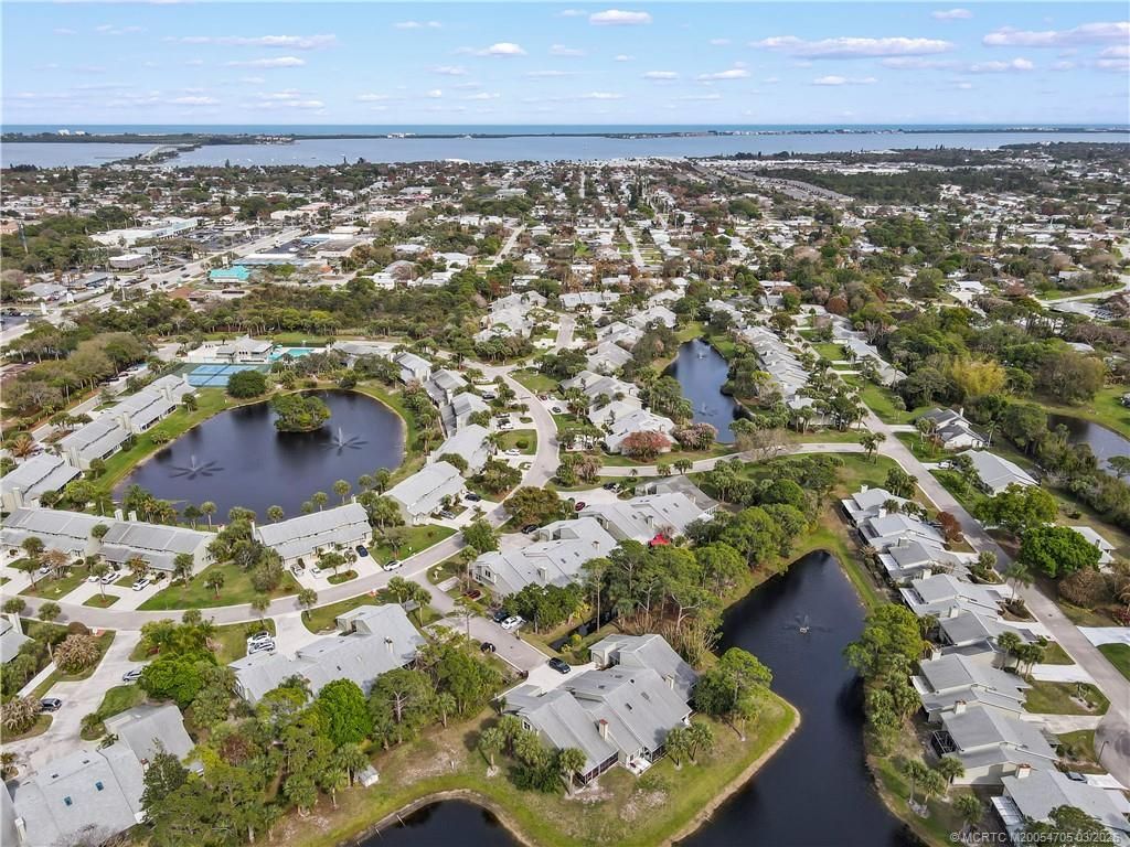 3273 NE Holly Creek Drive, Jensen Beach, FL 34957 Photo