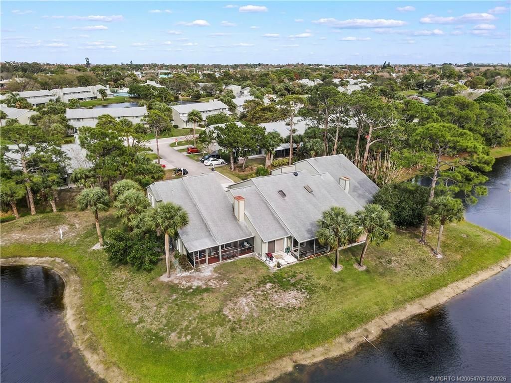 3273 NE Holly Creek Drive, Jensen Beach, FL 34957 Photo