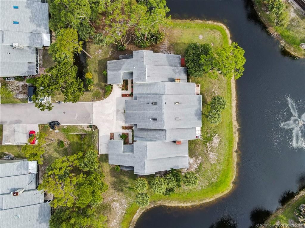 3273 NE Holly Creek Drive, Jensen Beach, FL 34957 Photo