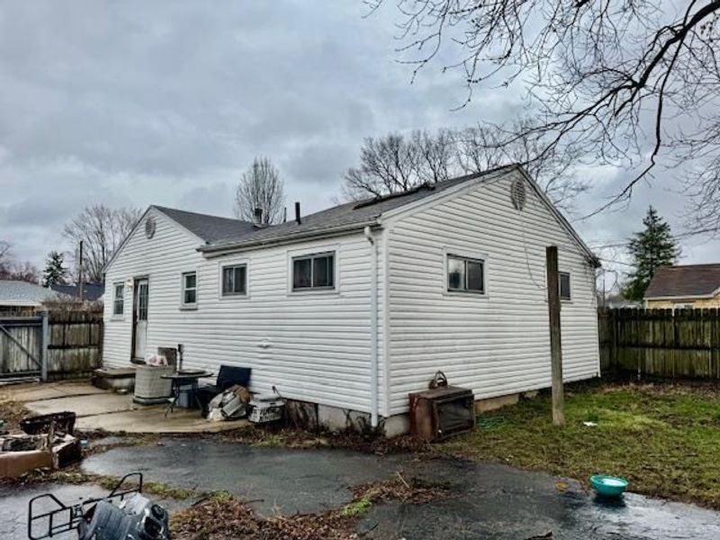 2020 Wilding Avenue, Dayton, OH 45414 Photo 5