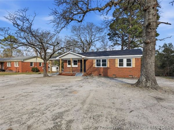 6110 Conaway Drive, Fayetteville, NC 28314