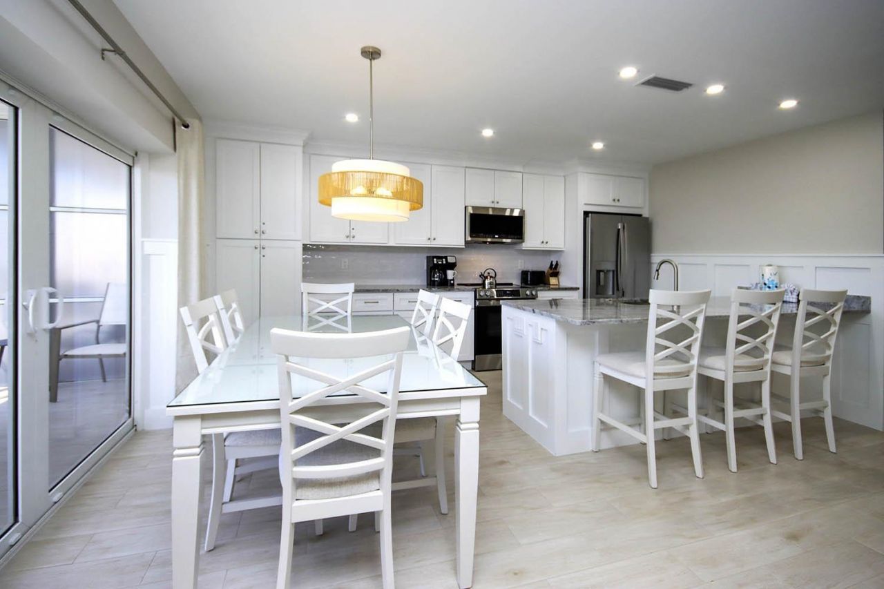 827 E Gulf Dr, Unit D3, Sanibel, FL 33957 Photo