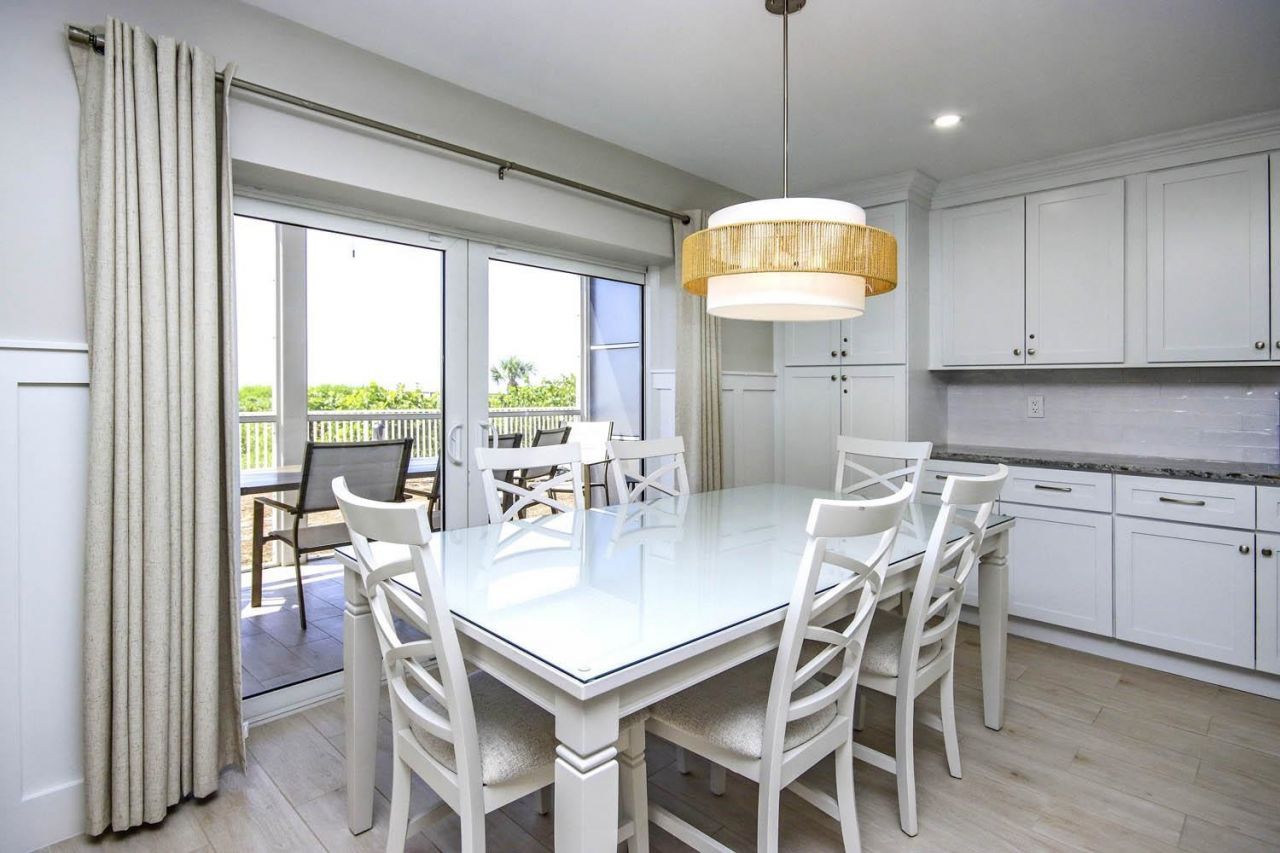 827 E Gulf Dr, Unit D3, Sanibel, FL 33957 Photo