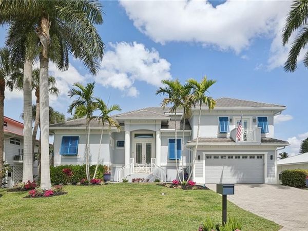 451 Oak AVE, NAPLES, FL 34108