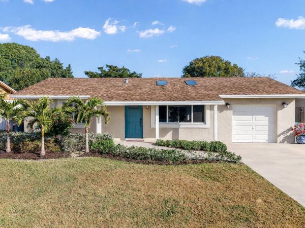 9249 Affirmed Lane, Boca Raton, FL 33496