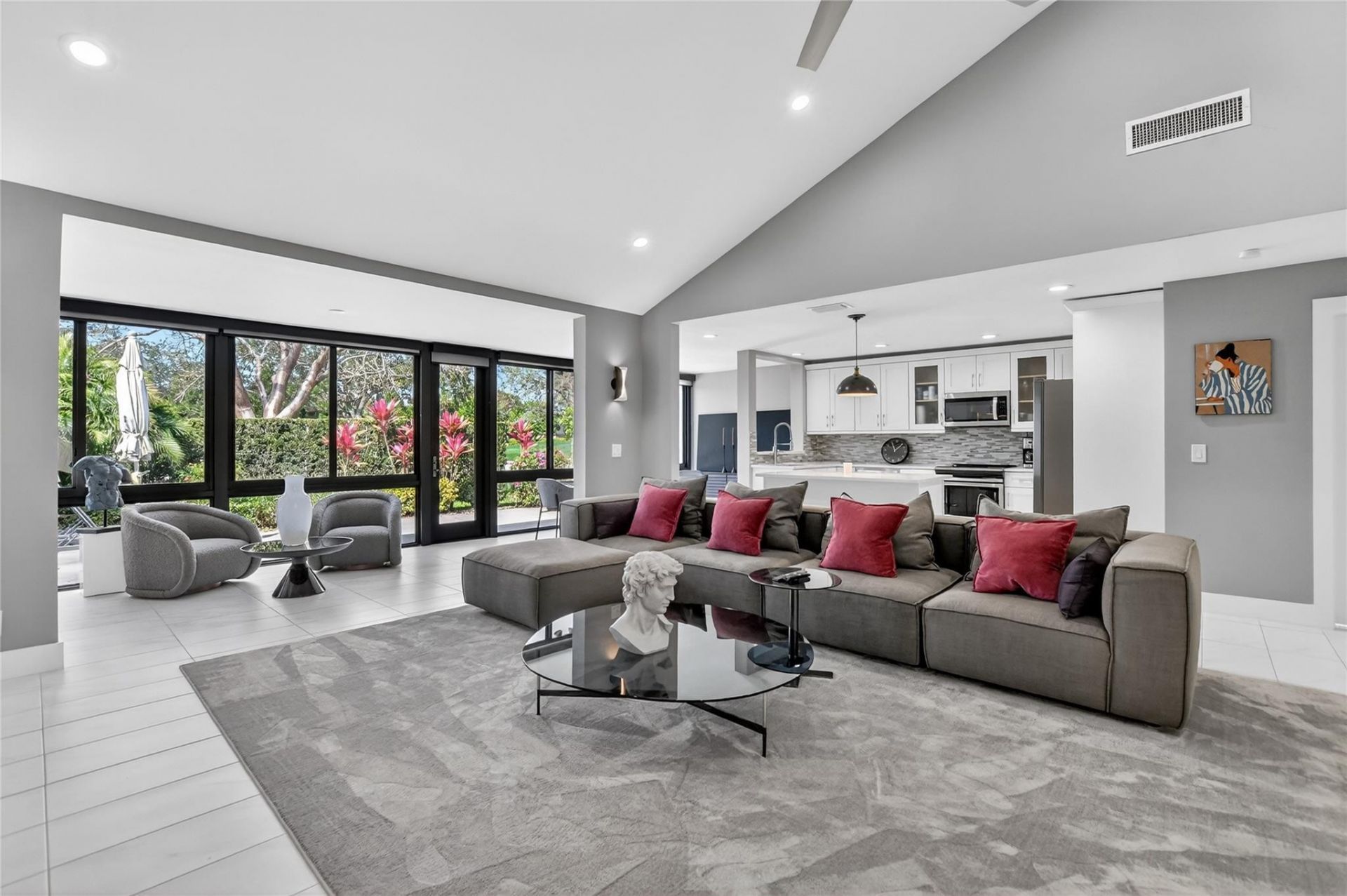 19480 Sawgrass Dr, Unit 1703, Boca Raton, FL 33434 Photo