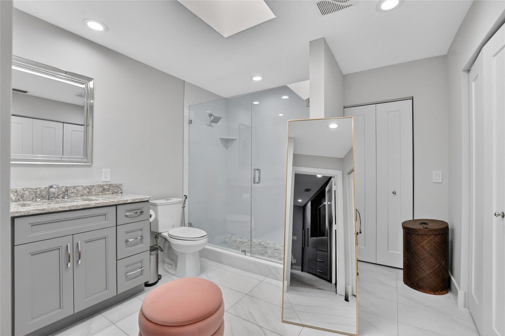 19480 Sawgrass Dr, Unit 1703, Boca Raton, FL 33434 Photo