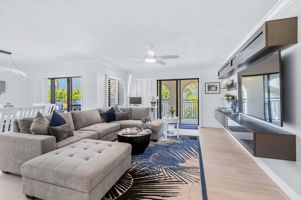 1001 W Ocean Drive, Unit 1-201, Key Colony, FL 33051 Photo