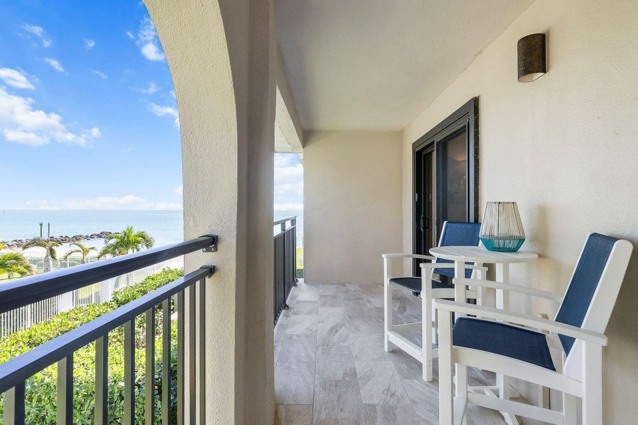 1001 W Ocean Drive, Unit 1-201, Key Colony, FL 33051 Photo