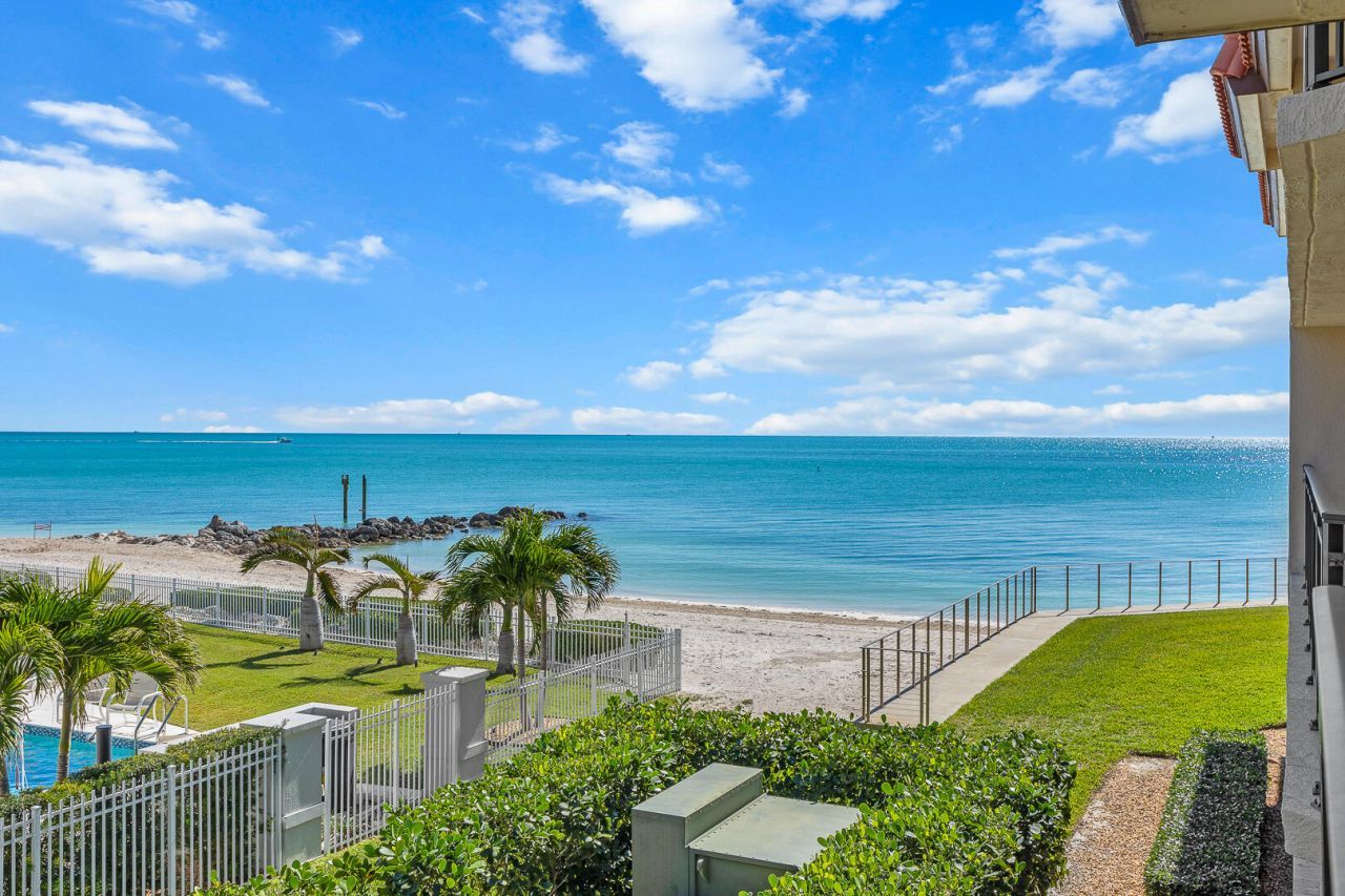 1001 W Ocean Drive, Unit 1-201, Key Colony, FL 33051 Photo