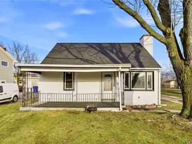 4727 N Bailey Avenue, Buffalo, NY 14226